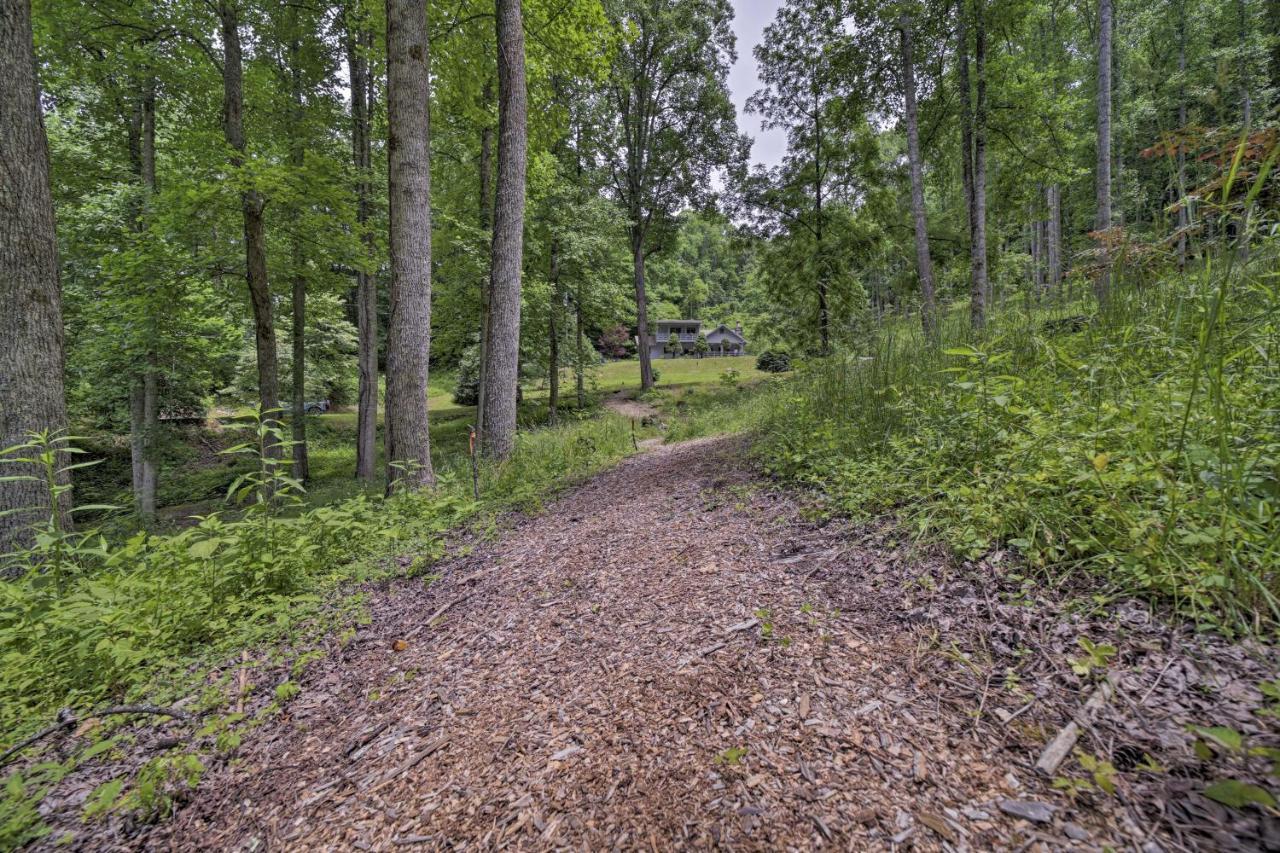 Bryson City Home With Private Fire Pit And Creek! Bagian luar foto