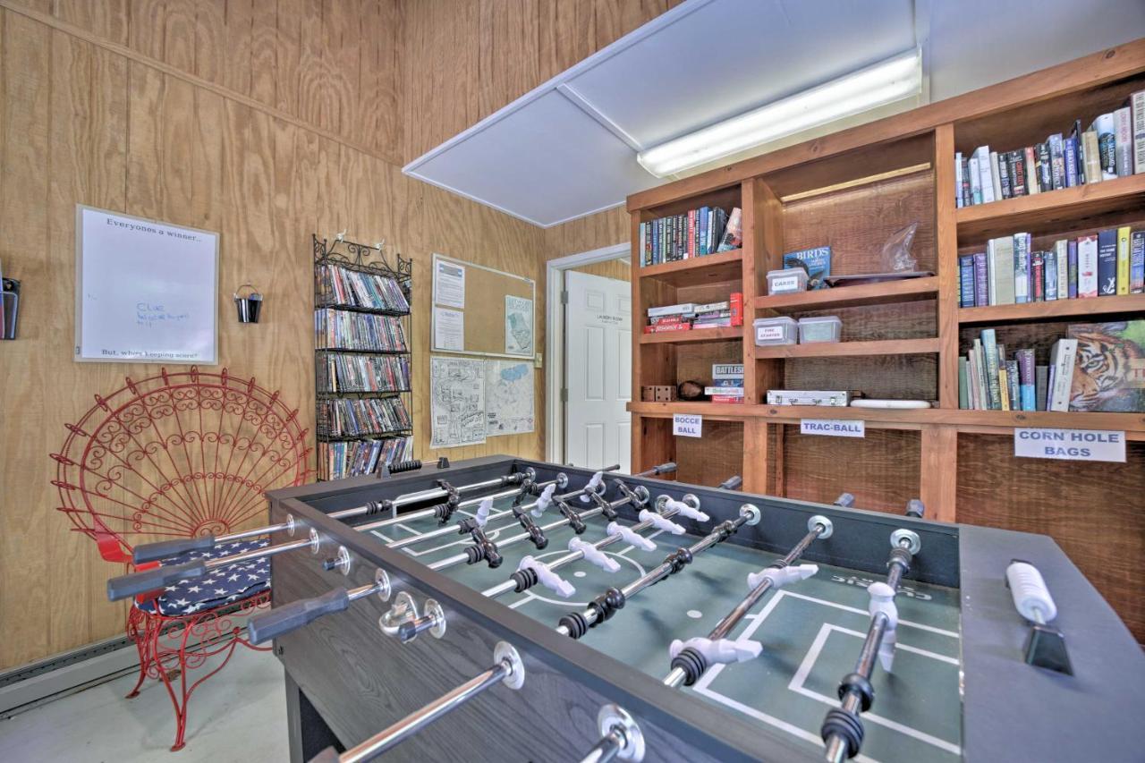 Bryson City Home With Private Fire Pit And Creek! Bagian luar foto